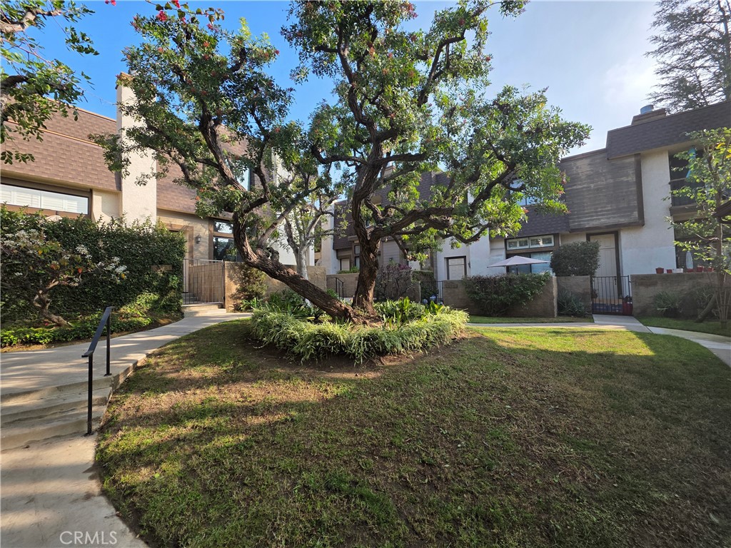 13963 Riverside Drive Sherman Oaks, CA 91423 - Photo 22 of 27