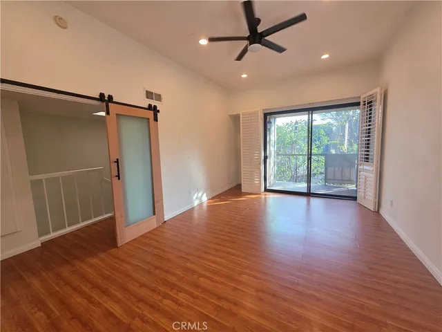 $4,195 | 13963 Riverside Drive, Sherman Oaks, CA 91423