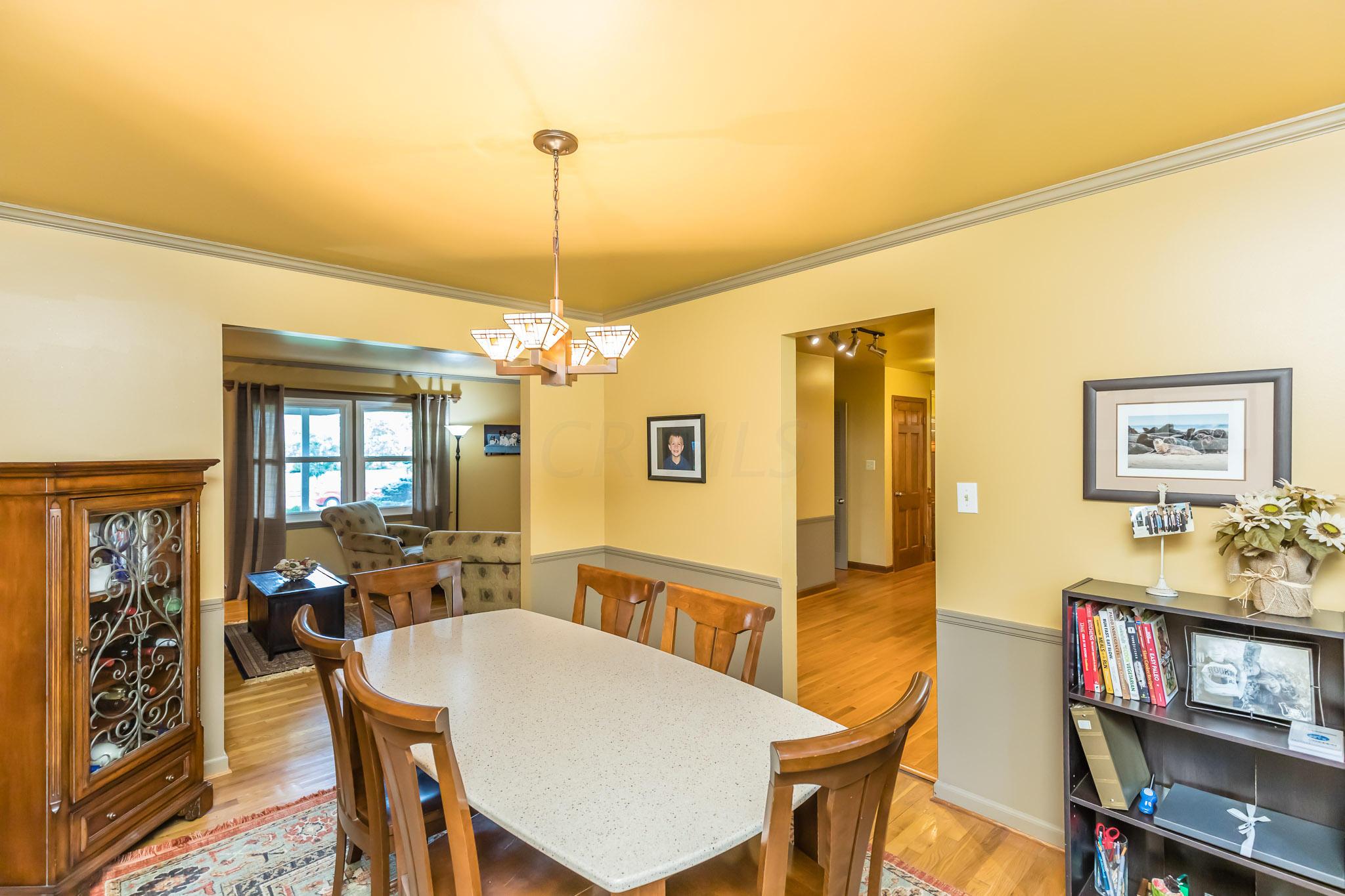 2350 Haverford Road Columbus, OH 43220 - Photo 13 of 40