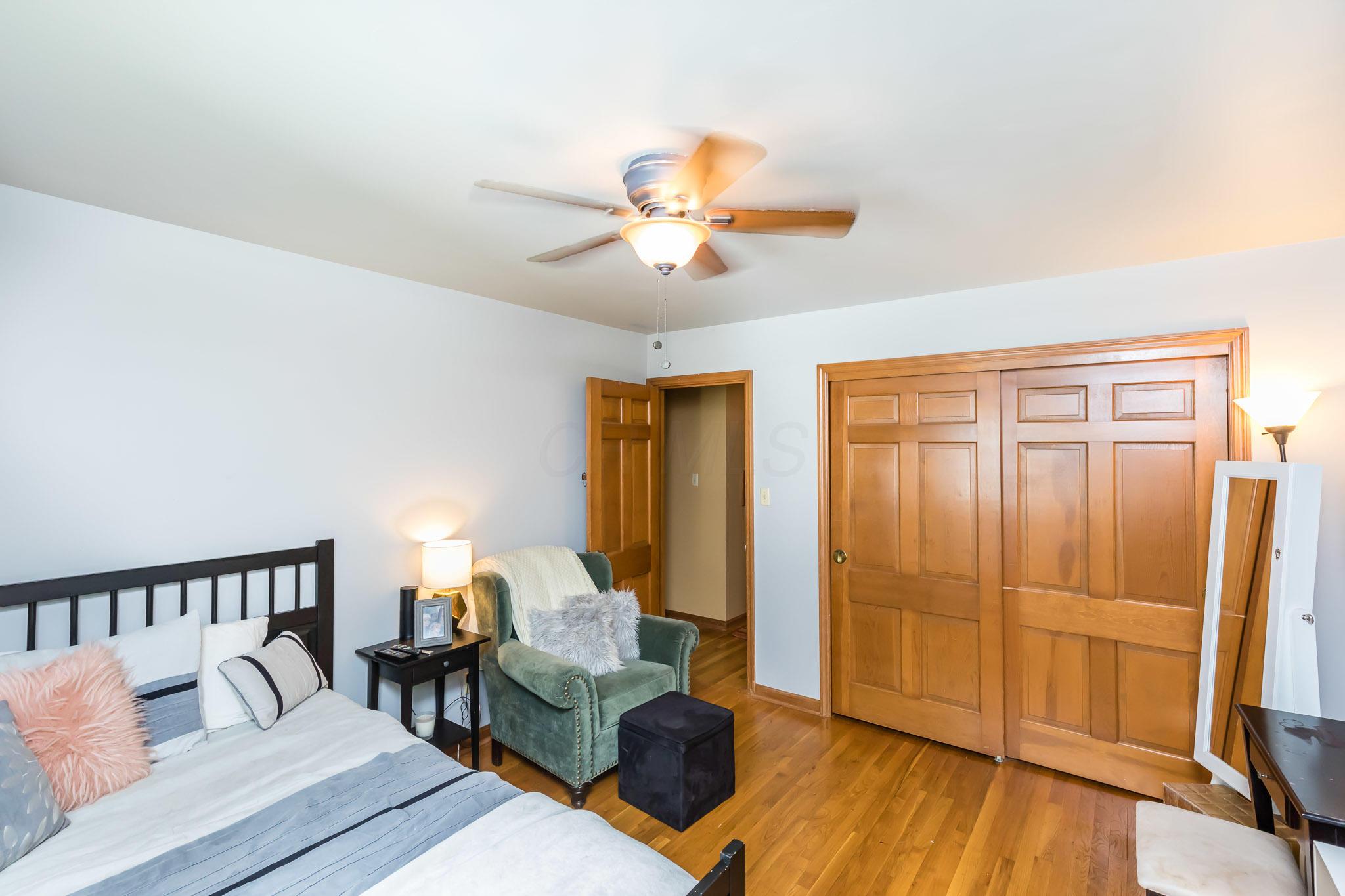 2350 Haverford Road Columbus, OH 43220 - Photo 31 of 40