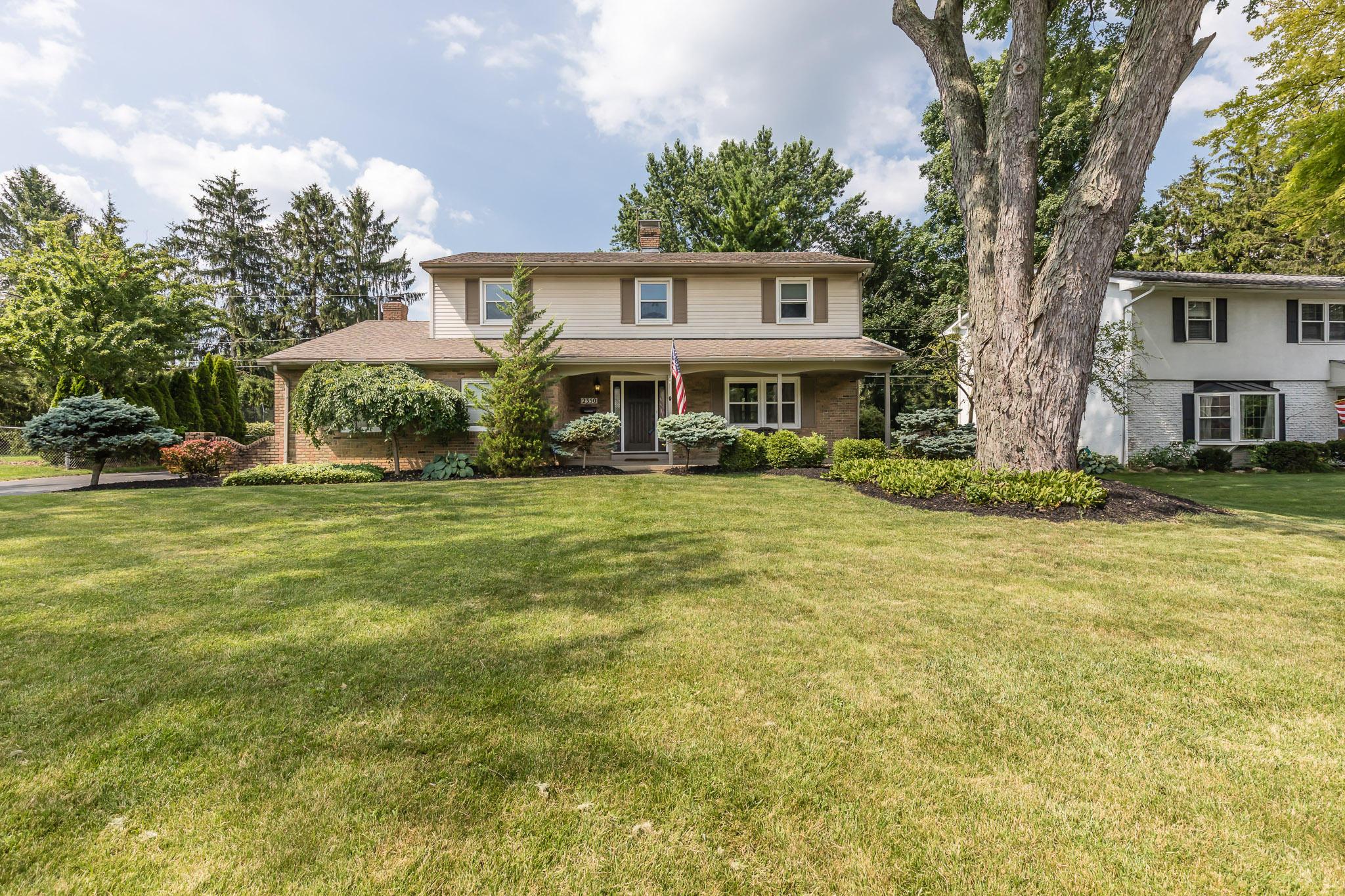 2350 Haverford Road Columbus, OH 43220 - Photo 5 of 40