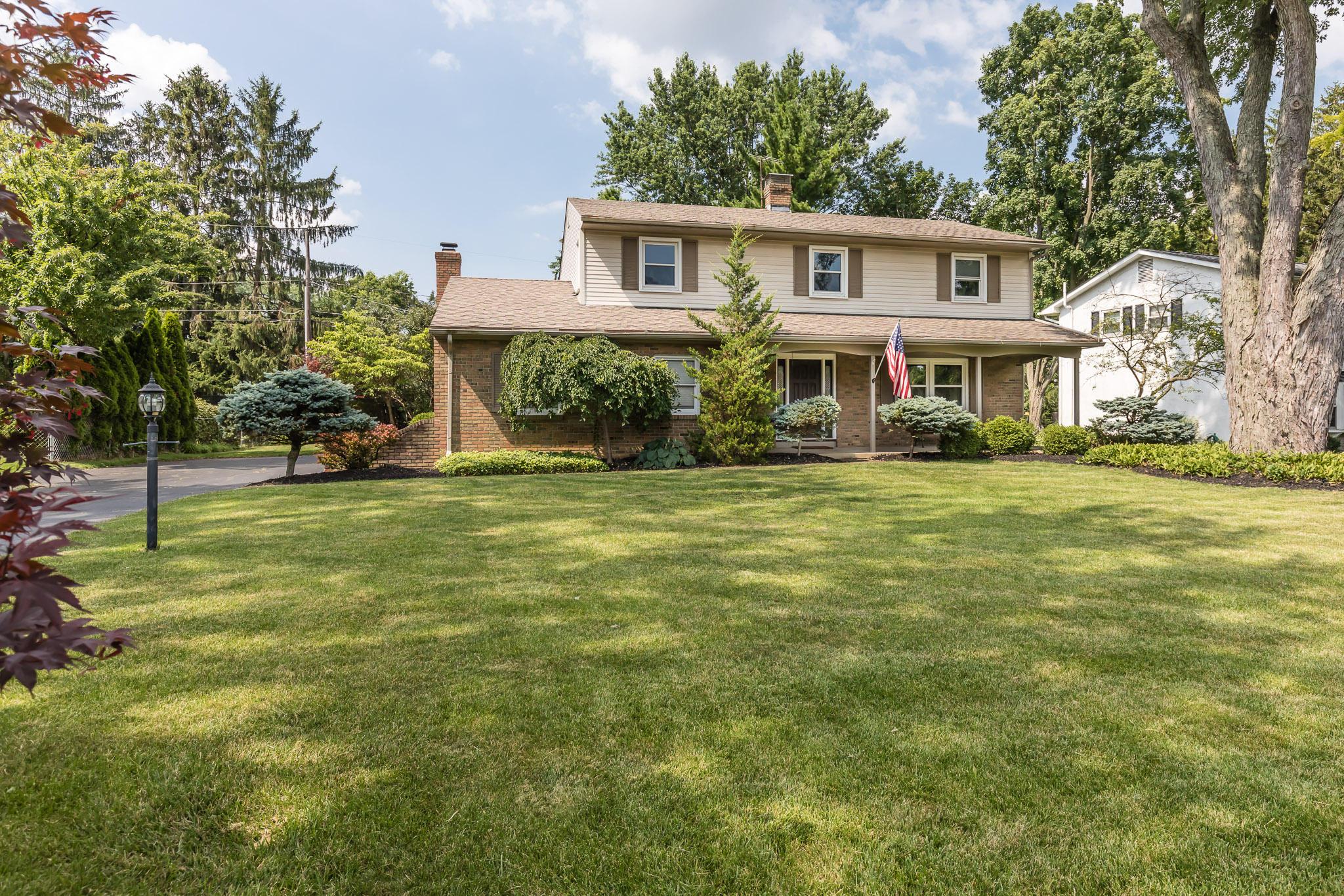 2350 Haverford Road Columbus, OH 43220 - Photo 6 of 40