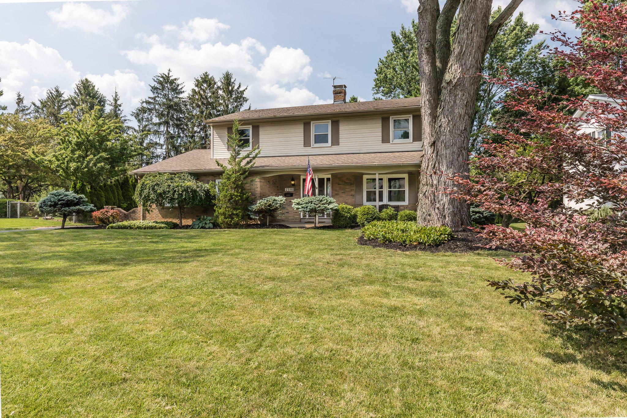 2350 Haverford Road Columbus, OH 43220 - Photo 7 of 40