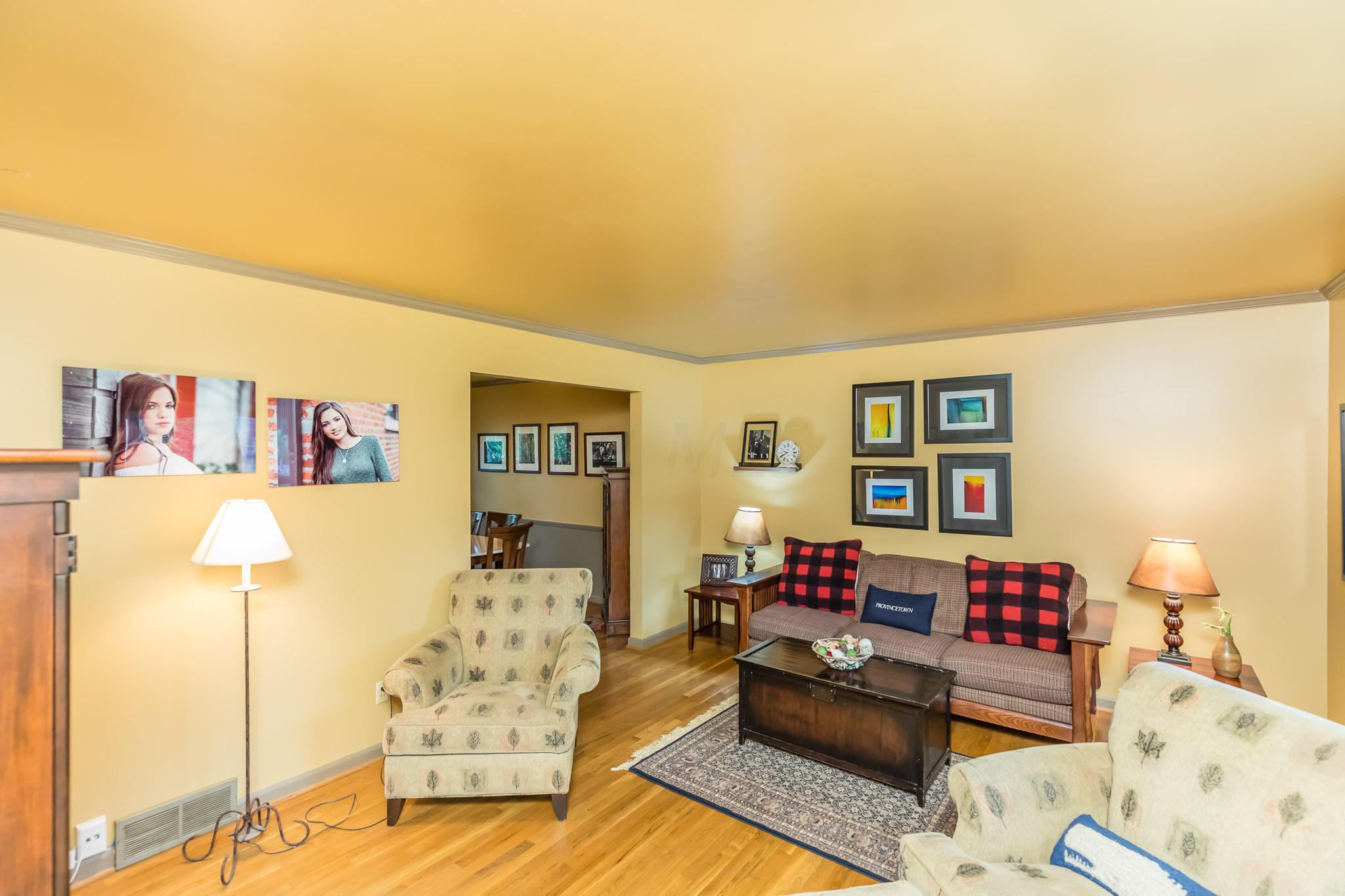 2350 Haverford Road Columbus, OH 43220 - Photo 10 of 40