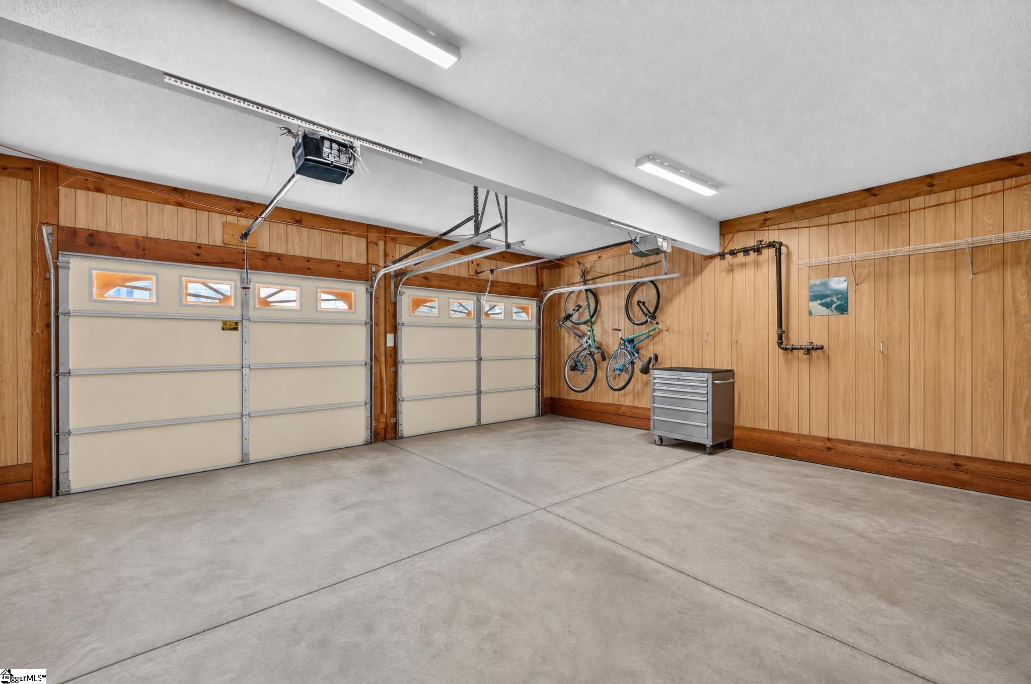 18 Middlecreek Way Greenville, SC 29607 - Photo 32 of 37 Gallery Image 32