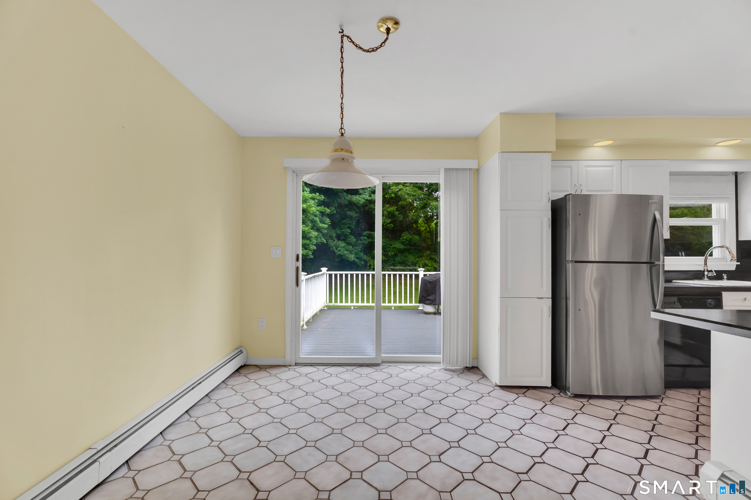 1144 Long Hill Road Guilford, CT 06437 - Photo 7 of 40