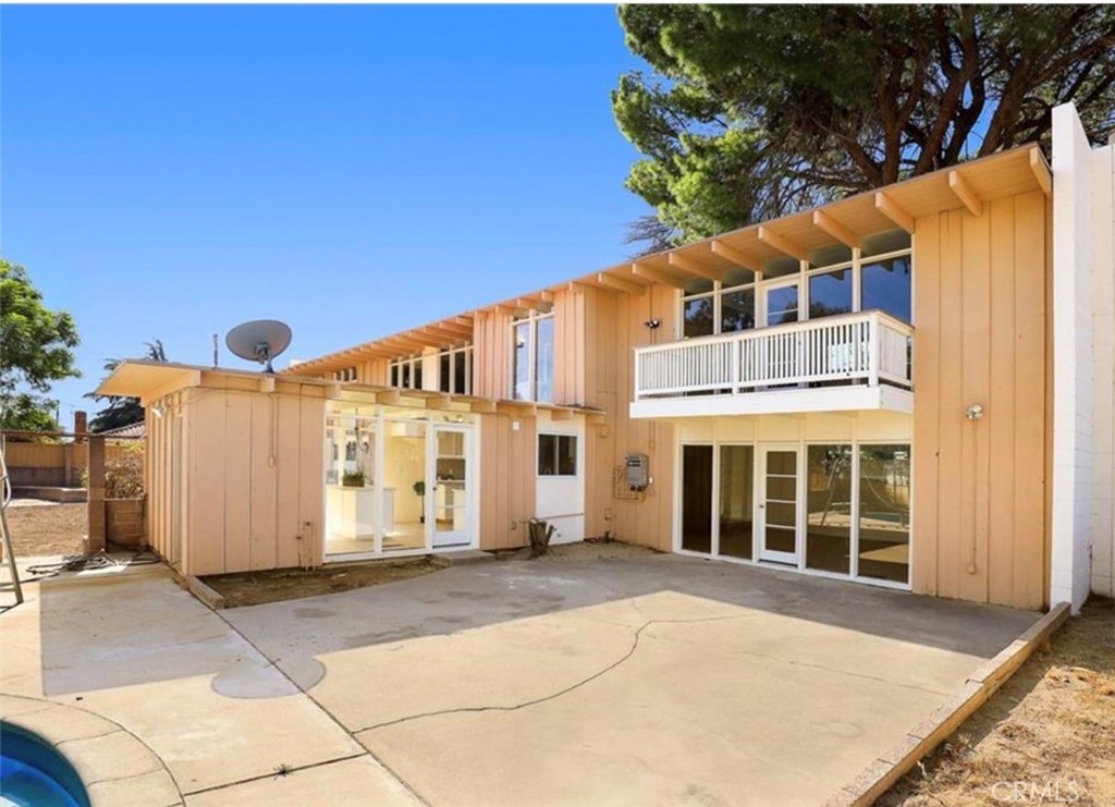 1445 North Pepper Avenue Rialto, CA 92376 - Photo 11 of 21