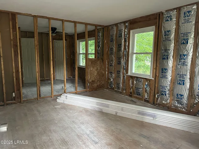 $95,000 | 202 Sharon Avenue, Hampton, SC 29924