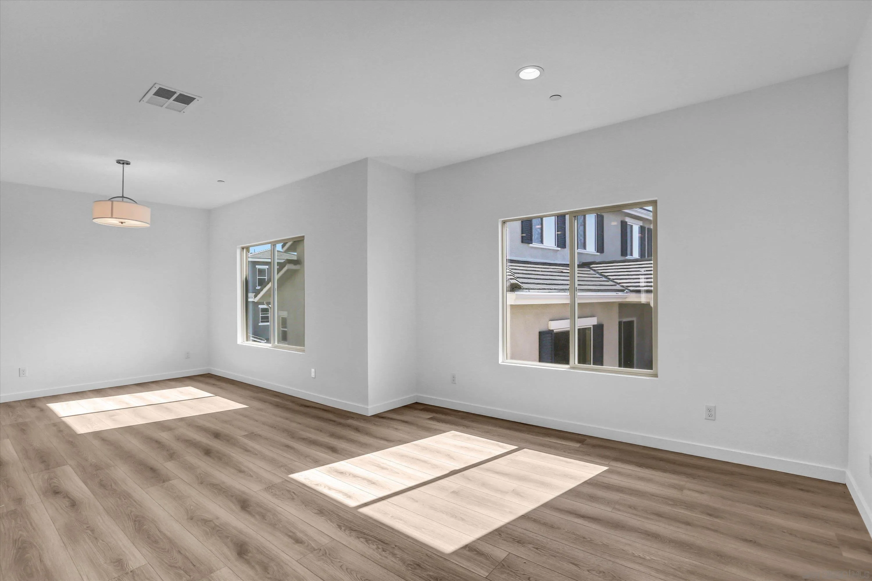 8539 Vista Azul Lemon Grove, CA 91945 - Photo 18 of 38