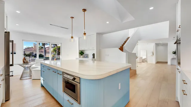 $3,650,000 | 580 Southwest 15th Street, Boca Raton, FL 33432