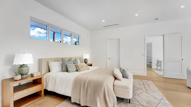 $3,650,000 | 580 Southwest 15th Street, Boca Raton, FL 33432