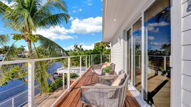 $3,650,000 | 580 Southwest 15th Street, Boca Raton, FL 33432