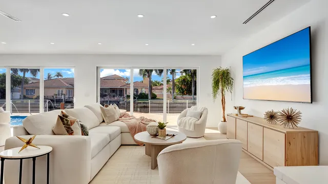 $3,650,000 | 580 Southwest 15th Street, Boca Raton, FL 33432