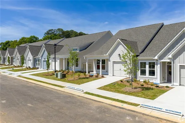 $296,630 | 24 Harmony Circle, Cartersville, GA 30120