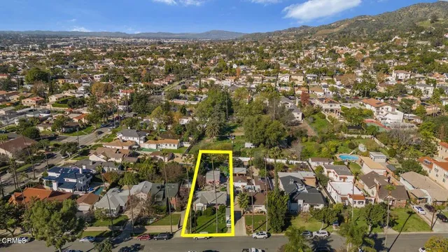 $1,375,000 | 1023 East Elmwood Avenue, Burbank, CA 91501