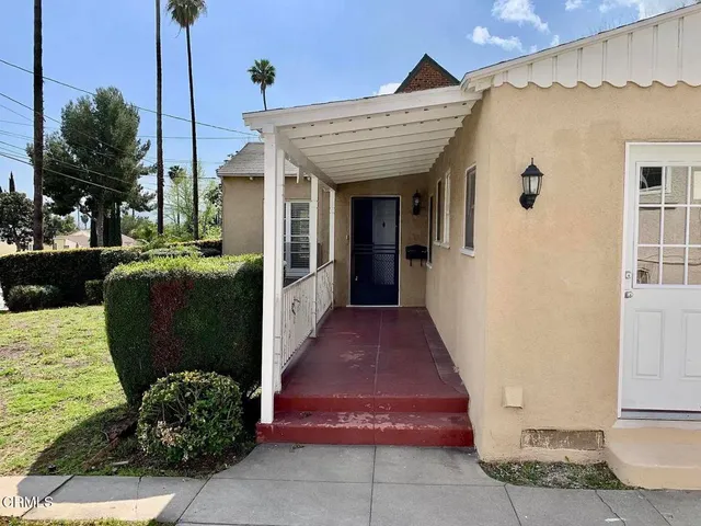 $1,375,000 | 1023 East Elmwood Avenue, Burbank, CA 91501