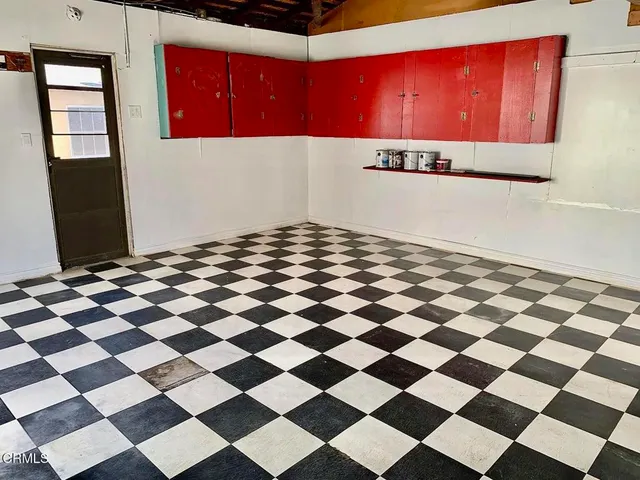 $1,375,000 | 1023 East Elmwood Avenue, Burbank, CA 91501