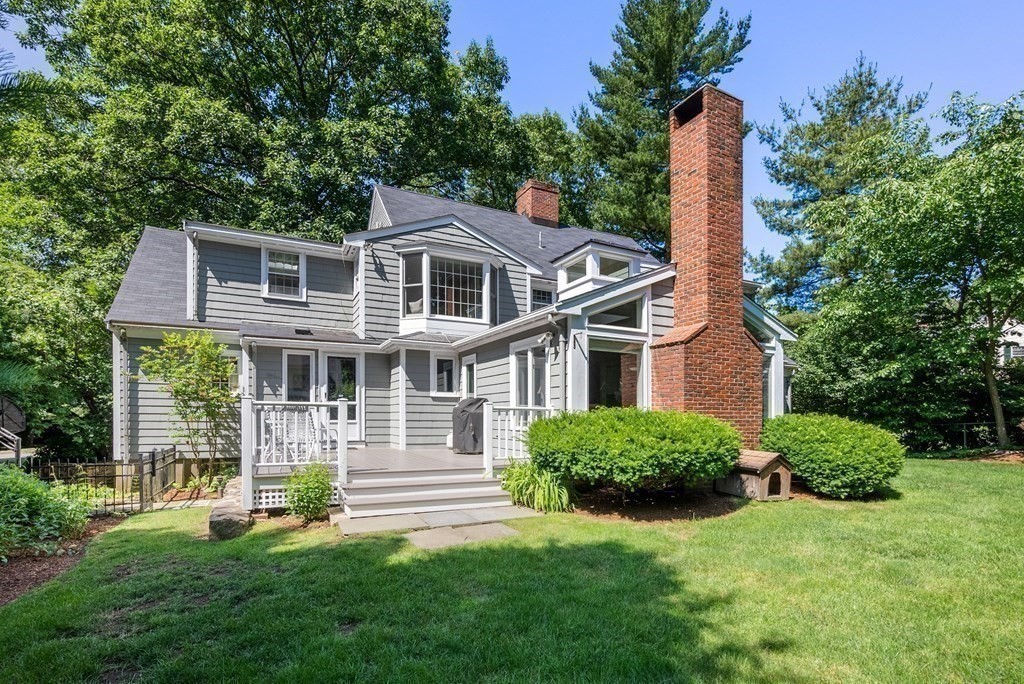 91 Edmunds Road Wellesley, MA 02481 - Photo 22 of 26 Gallery Image 22