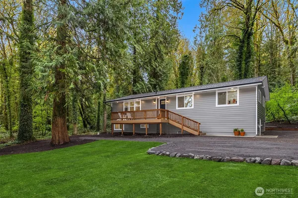 $924,800 | 14442 Phelps Road Northeast, Bainbridge Island, WA 98110