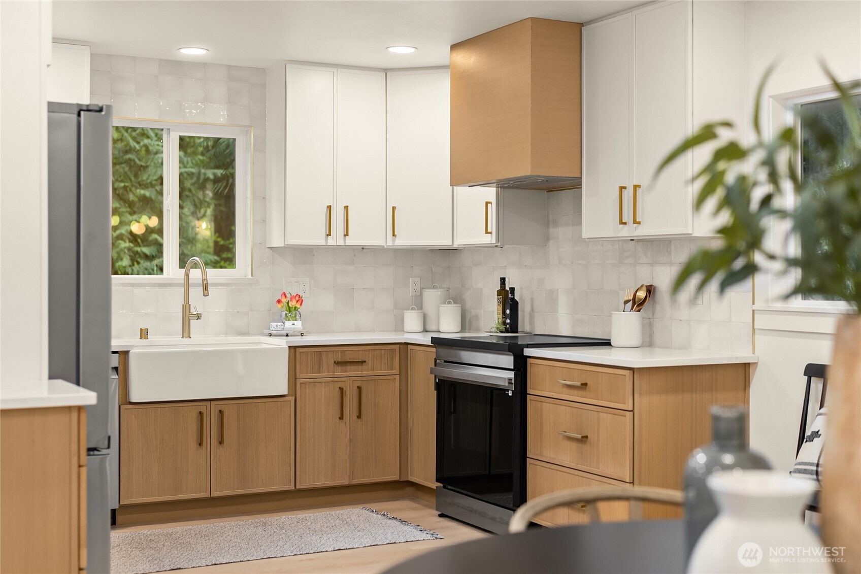 14442 Phelps Road Northeast Bainbridge Island, WA 98110 - Photo 12 of 37