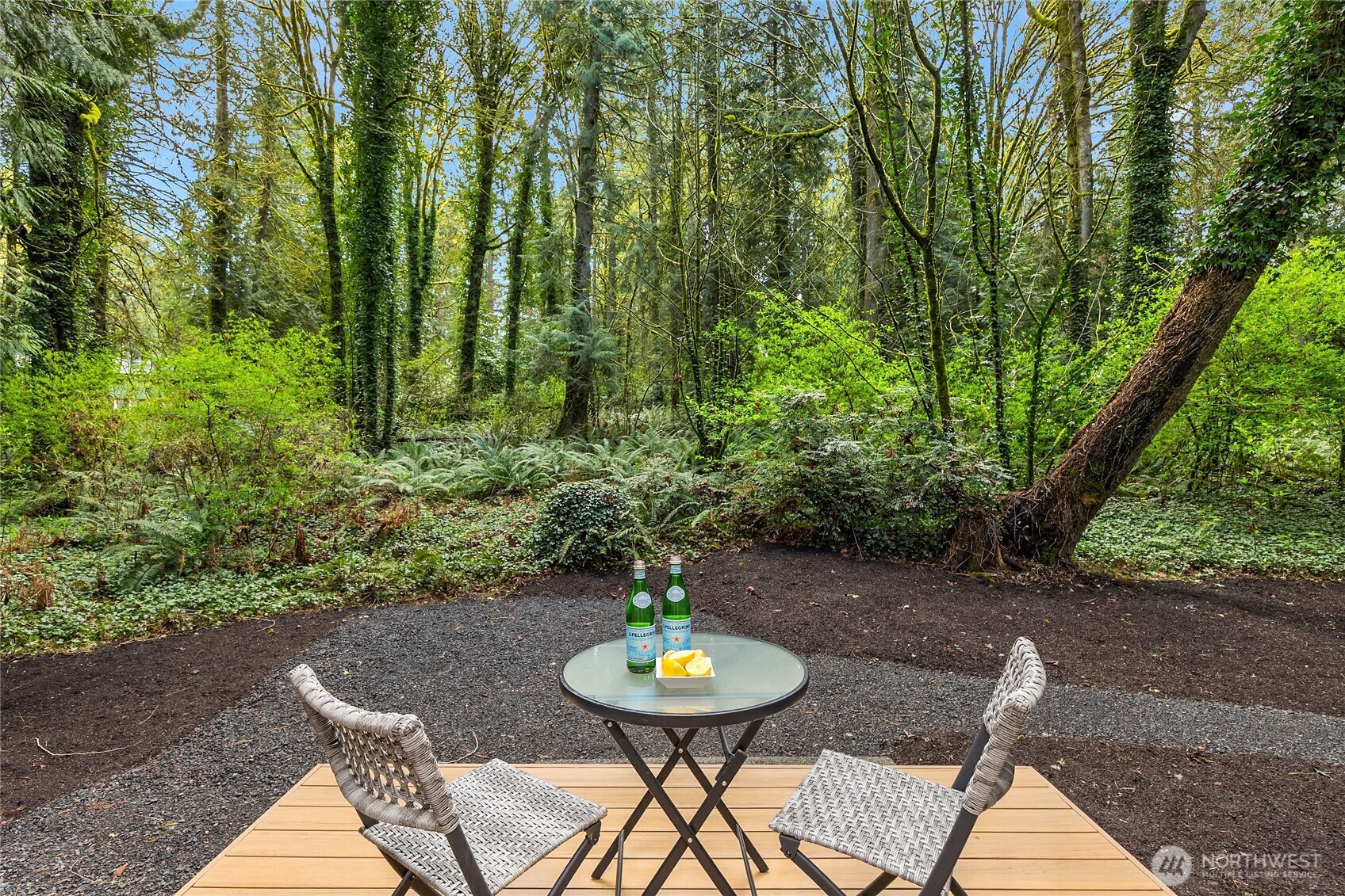 14442 Phelps Road Northeast Bainbridge Island, WA 98110 - Photo 19 of 37