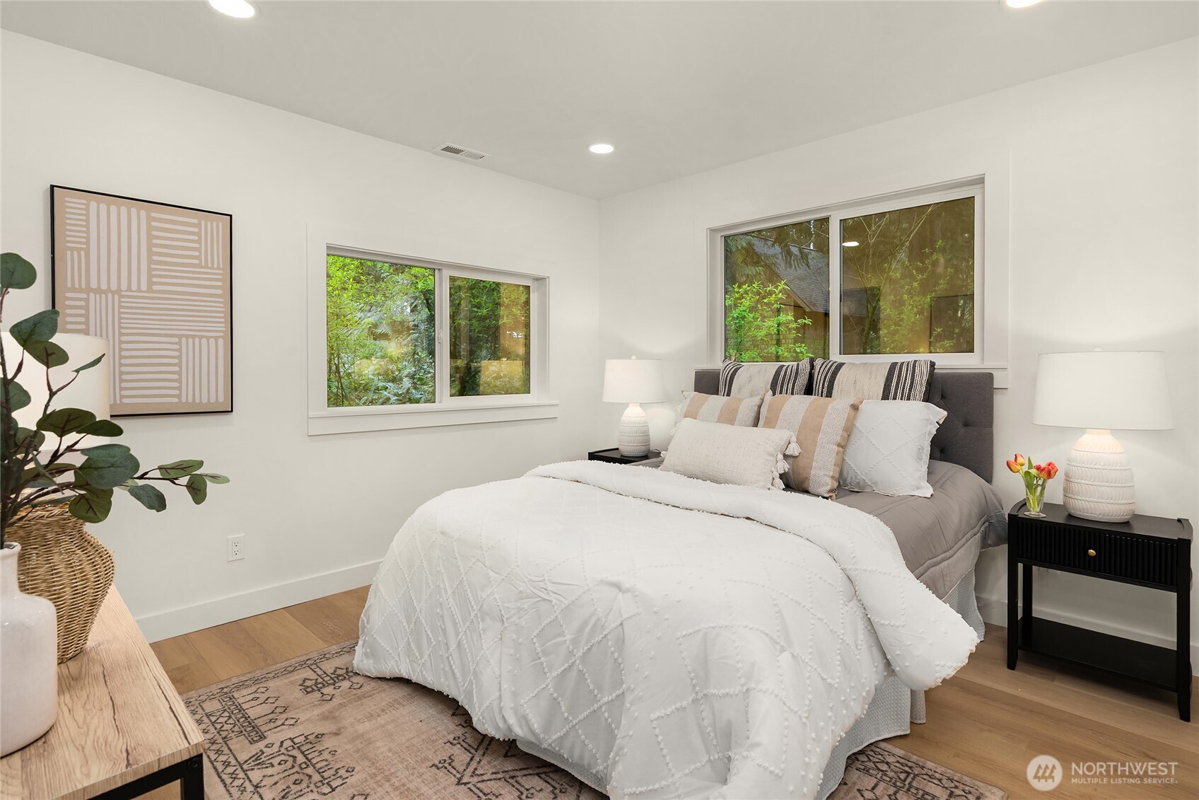 14442 Phelps Road Northeast Bainbridge Island, WA 98110 - Photo 20 of 37