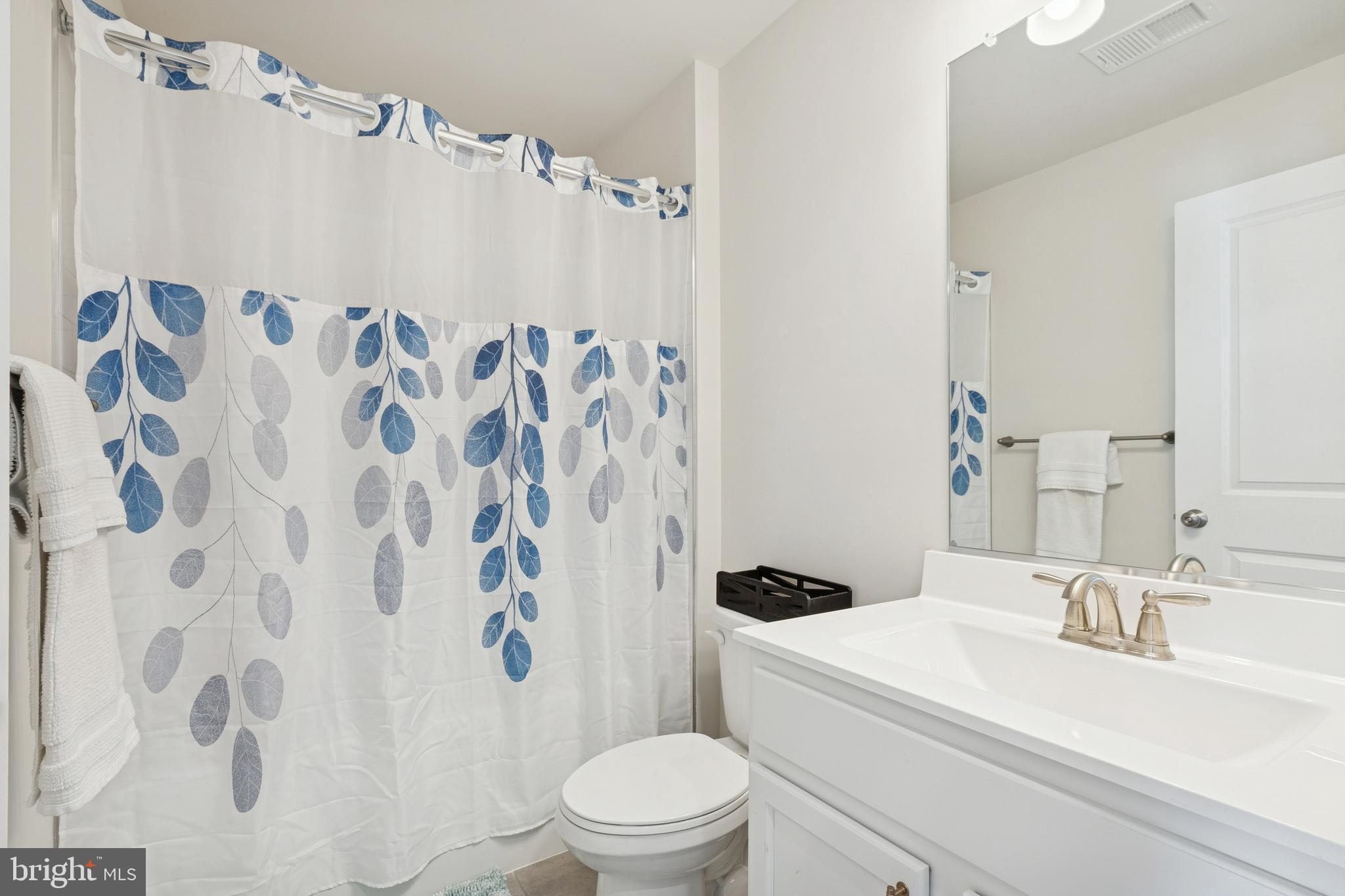 12 Palermo Ln Mount Mount Laurel, NJ 08054 - Photo 21 of 25 a bathroom with a sink and a toilet