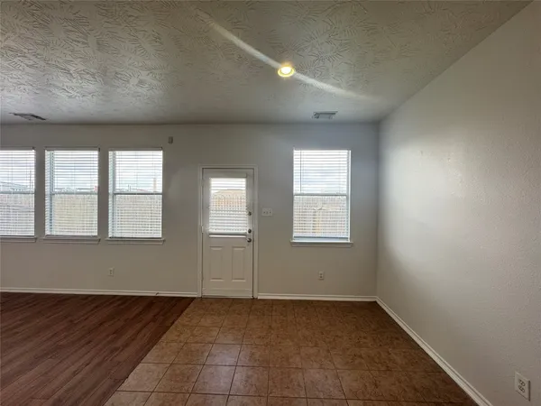 $1,750 | 11531 Jacinth Court, Houston, TX 77066
