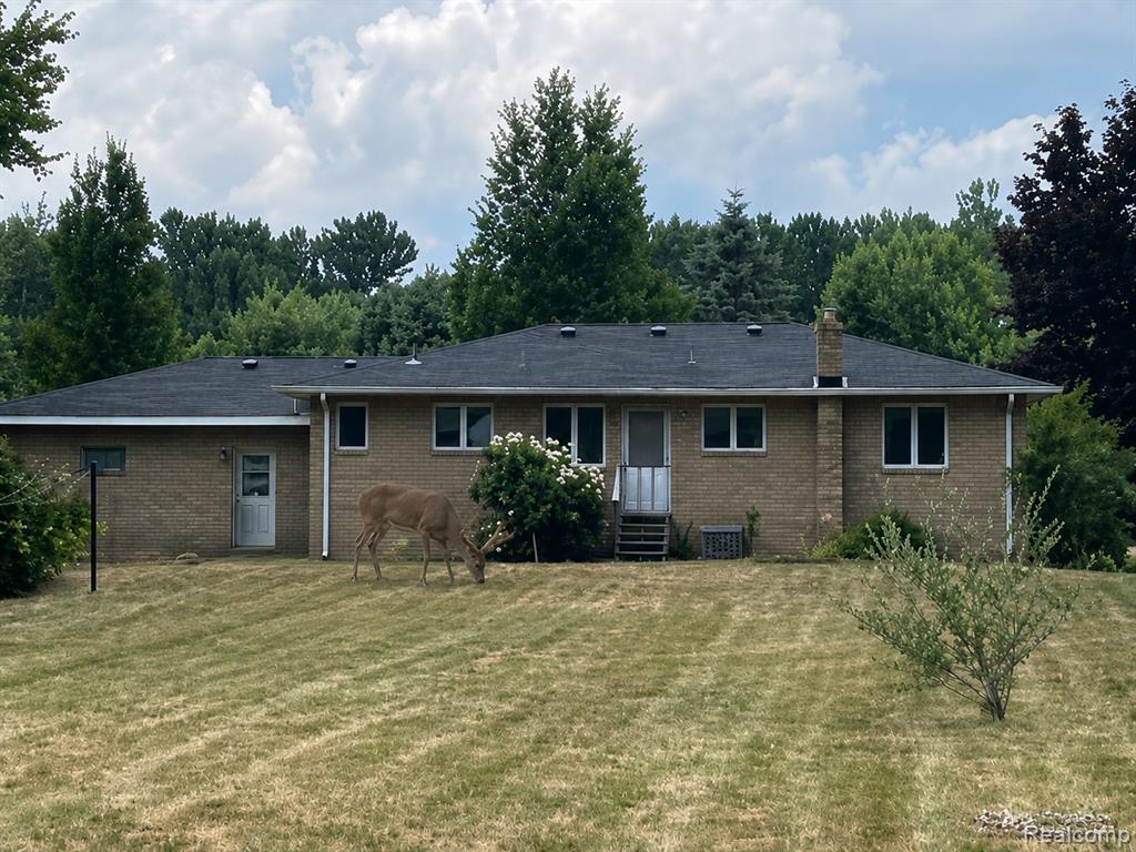 10089 Coldwater Road Flushing, MI 48433 - Photo 3 of 34 Gallery Image 3