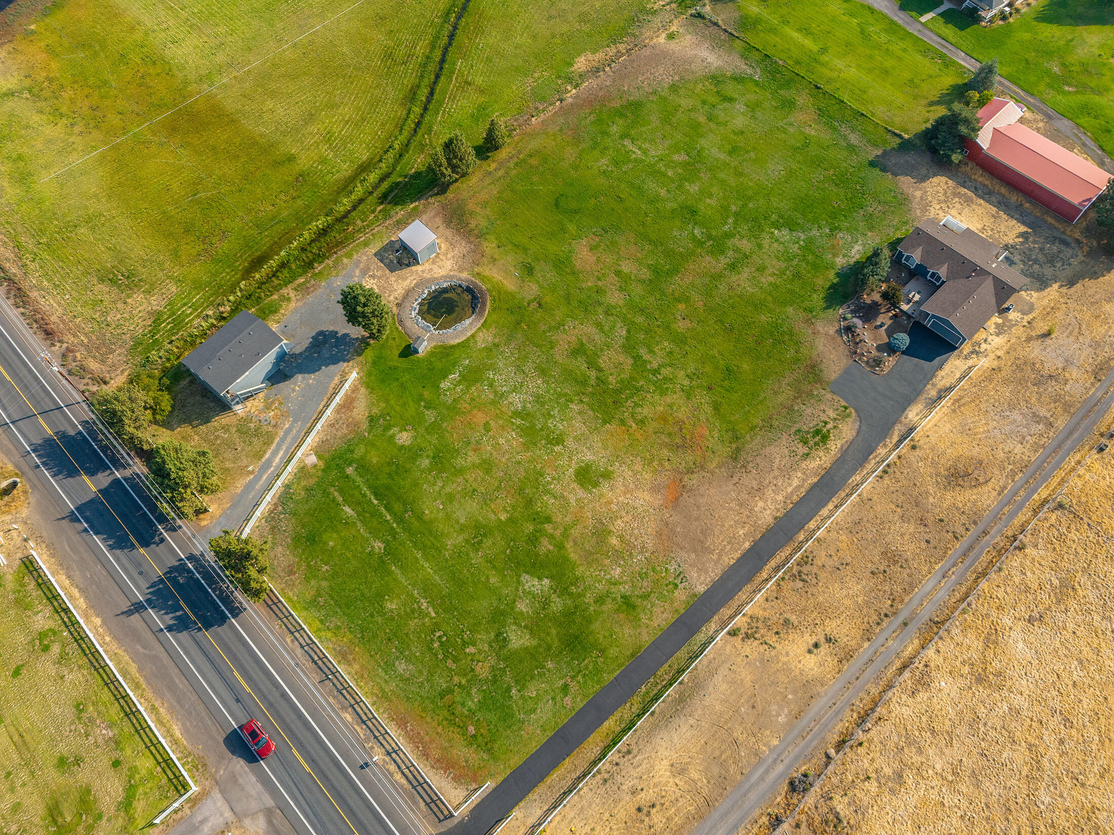 63350 Deschutes Market Road Bend, OR 97701 - Photo 24 of 27 63350 Deschutes Market Rd aerial_0026 co