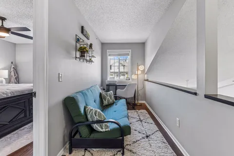 $319,900 | 5035 Garland Lane, Unit 5035E, Plymouth, MN 55446