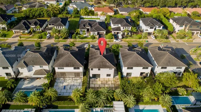 $6,500 | 8842 Northwest 161st Terrace, Miami Lakes, FL 33018