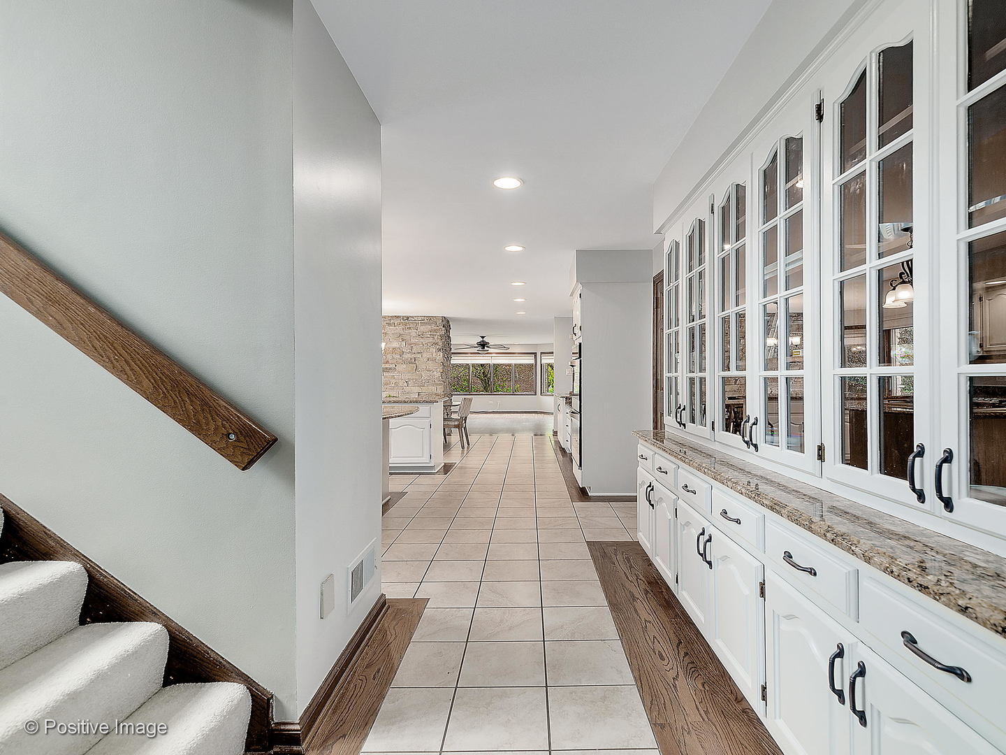 55 Deer Path Trail Burr Ridge, IL 60527 - Photo 14 of 57