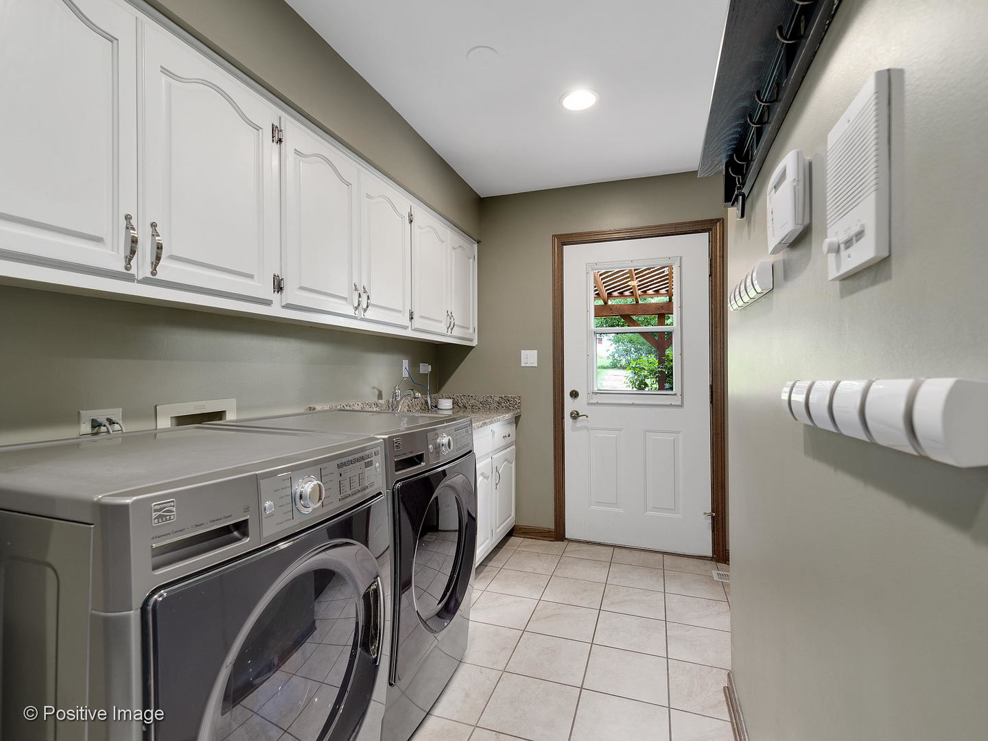 55 Deer Path Trail Burr Ridge, IL 60527 - Photo 22 of 57