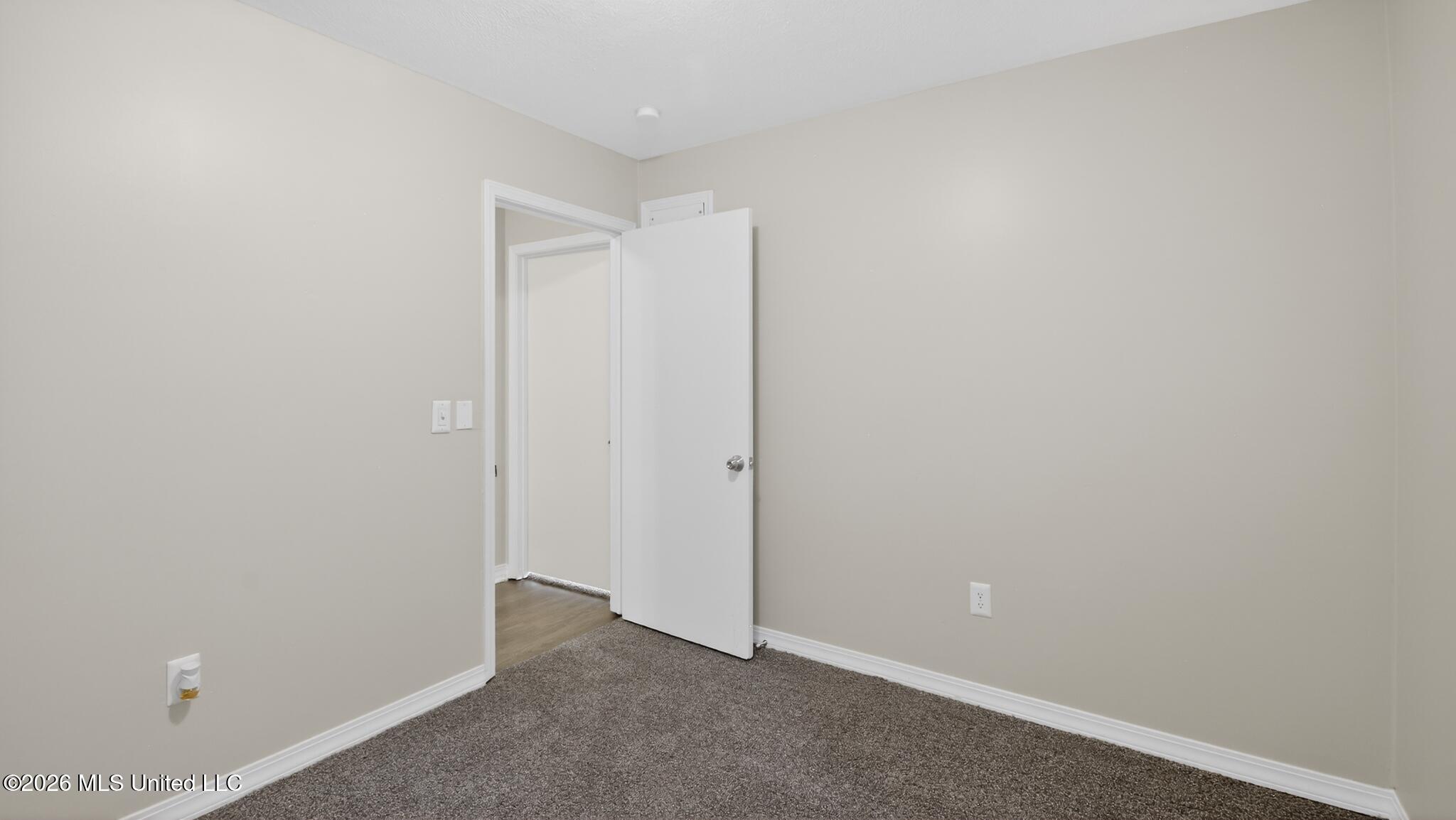 151 Plum Tree Road Brandon, MS 39047 - Photo 6 of 15 07_151_Plum_Tree_Rd-Bedroom-9445