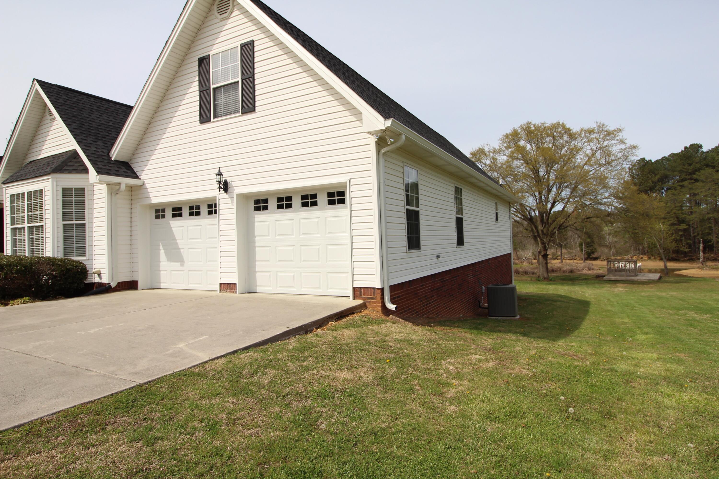 640 Hiwassee Drive Decatur, TN 37322 - Photo 3 of 64 IMG_0267