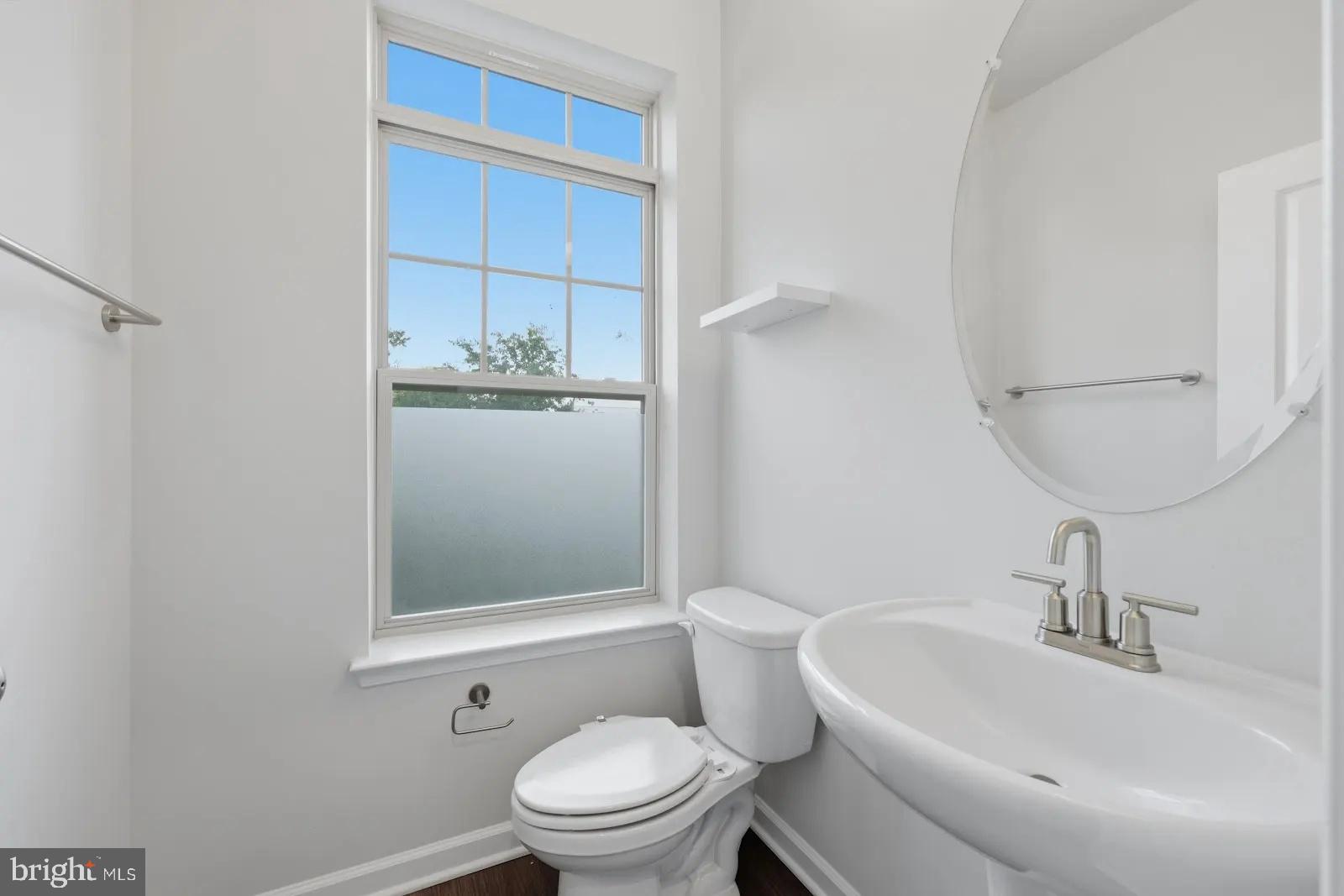 9309 Barnes Loop Manassas, VA 20110 - Photo 24 of 32
