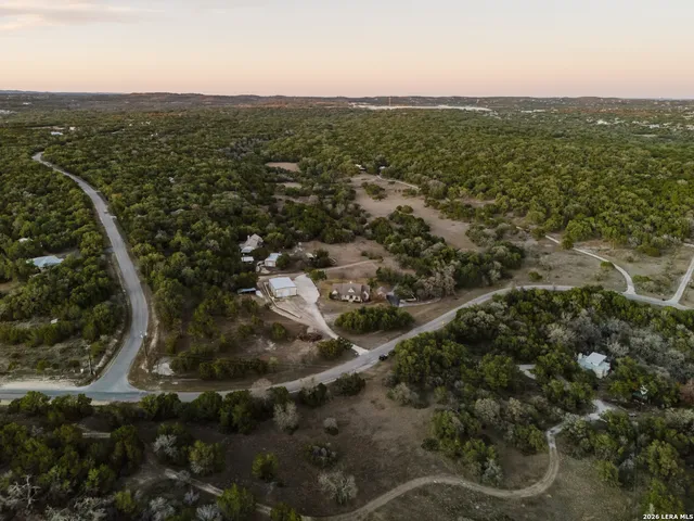 $975,000 | 1121 Cypress Cove Road, Spring Branch, TX 78070