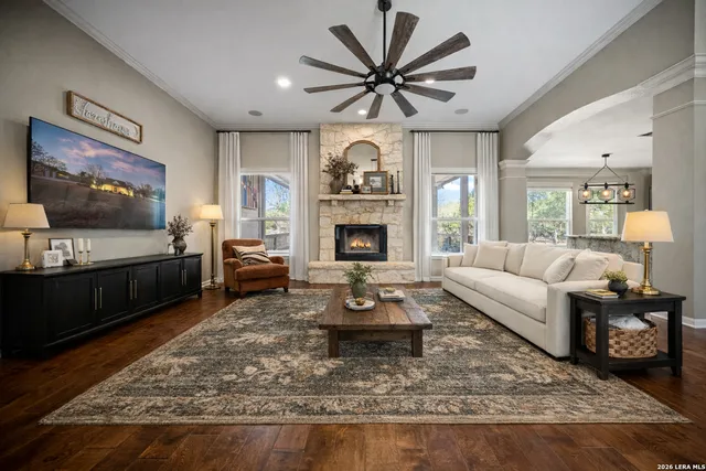 $975,000 | 1121 Cypress Cove Road, Spring Branch, TX 78070