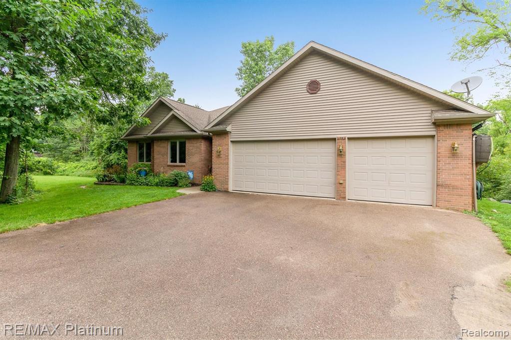 3625 Charles Huff Road Howell, MI 48855 - Photo 24 of 27 Gallery Image 24