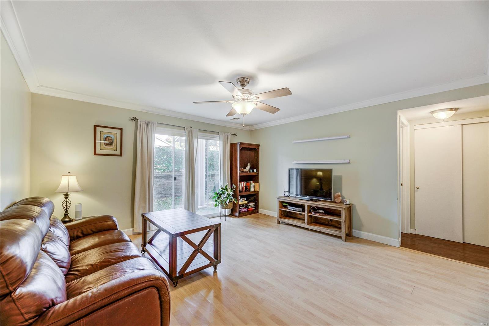 733 Ridgeside Drive, Unit C Ballwin, MO 63021 - Photo 3 of 9 Gallery Image 3