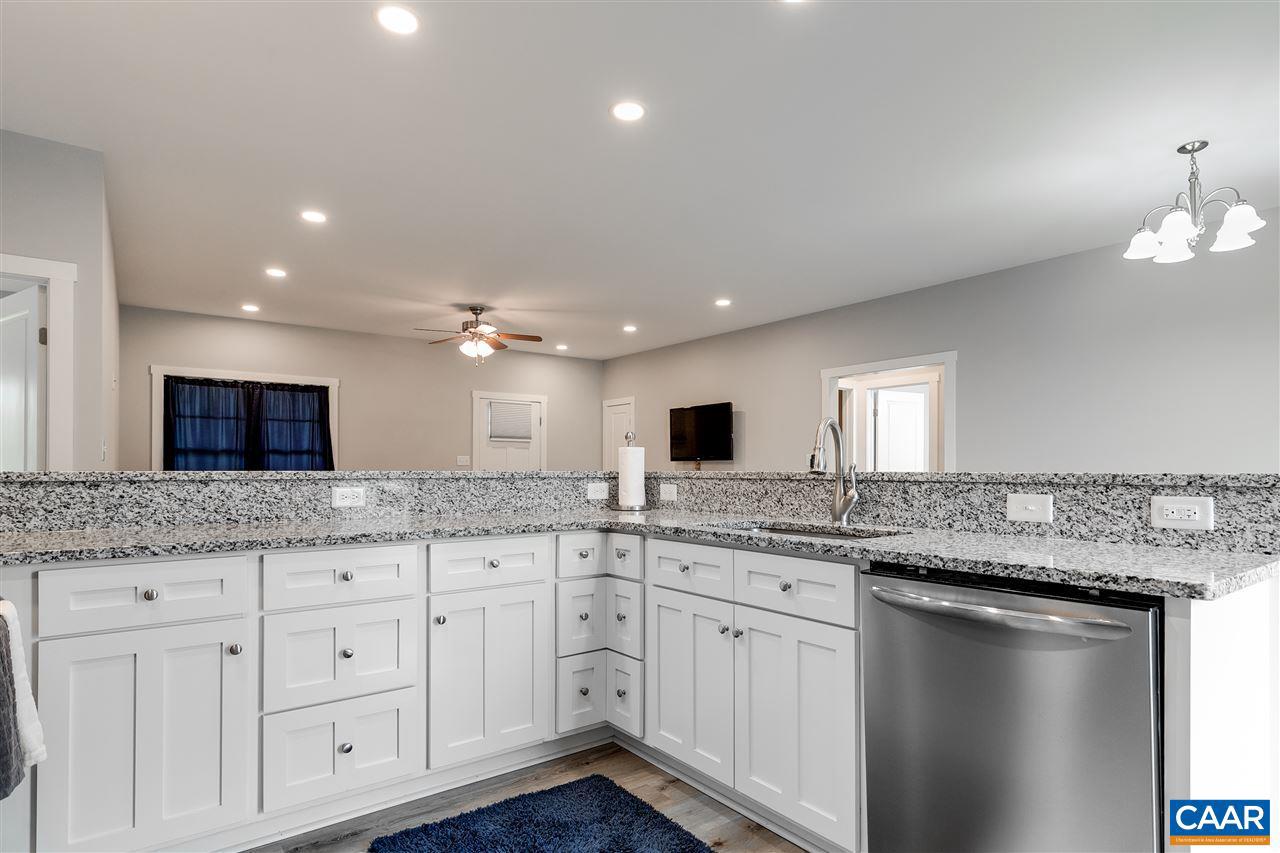 3758 County Line Road Kents Store, VA 23084 - Photo 8 of 27
