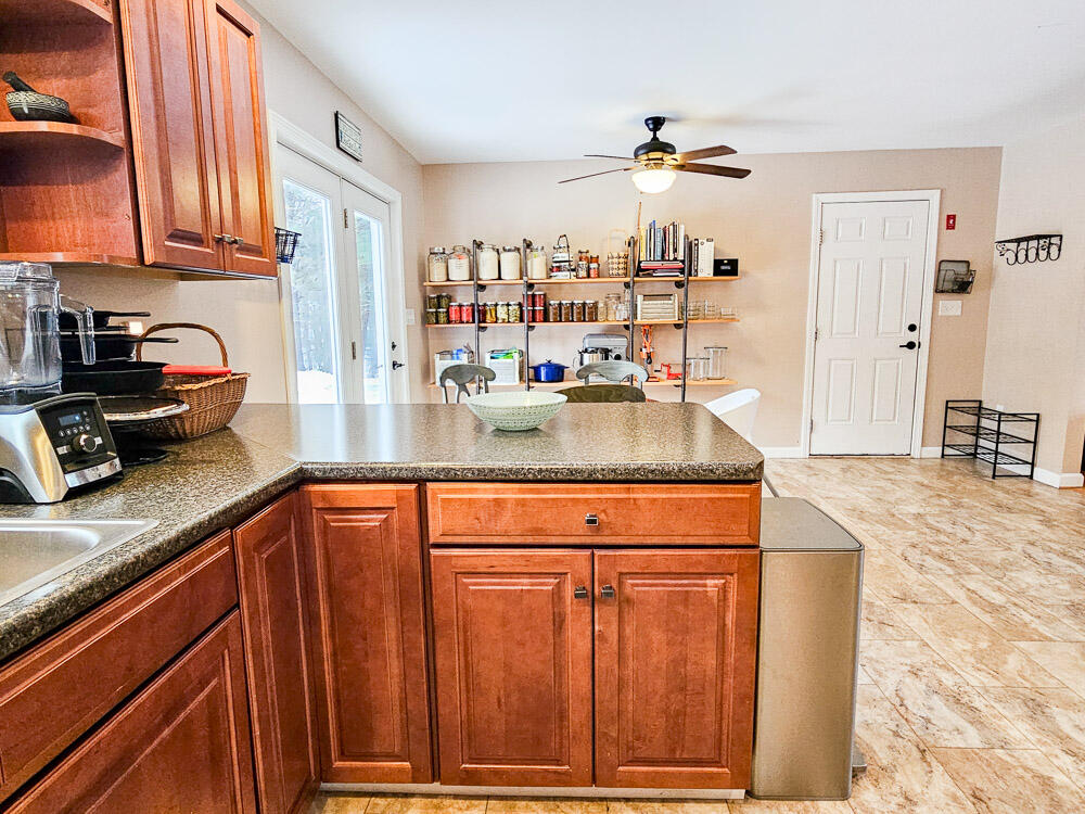 23 Paradise Row Lebanon, ME 04027 - Photo 13 of 42 23 Paradise-17