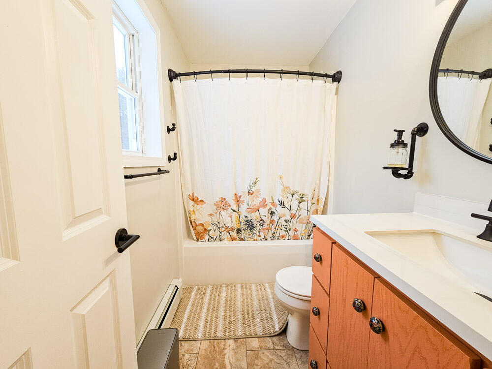 23 Paradise Row Lebanon, ME 04027 - Photo 19 of 42 23 Paradise-32