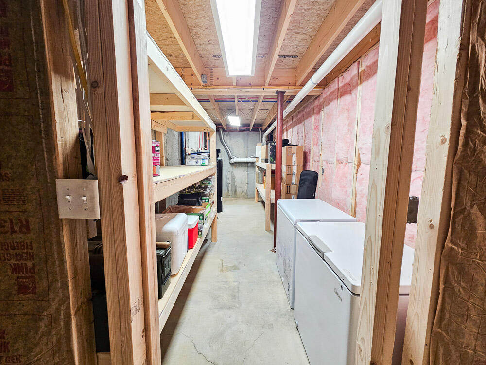 23 Paradise Row Lebanon, ME 04027 - Photo 33 of 42 23 Paradise-43