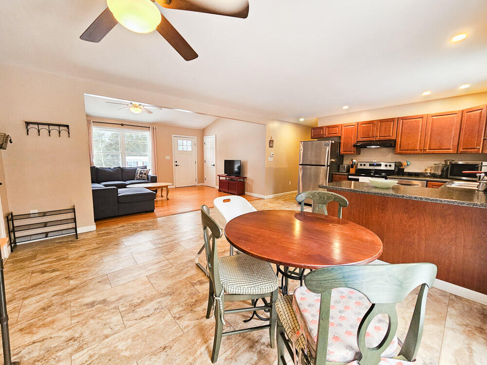 23 Paradise Row Lebanon, ME 04027 - Photo 9 of 42 23 Paradise-11