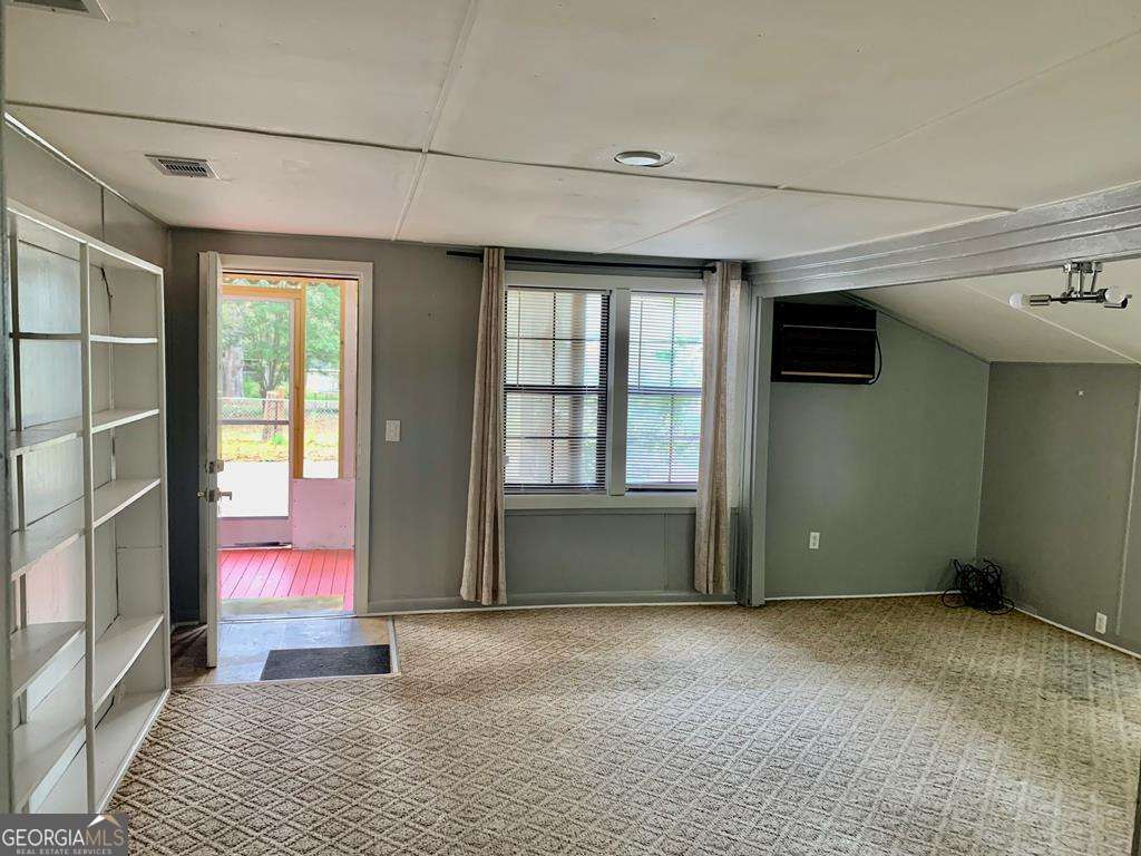 606 West 7th Street Alma, GA 31510 - Photo 9 of 28
