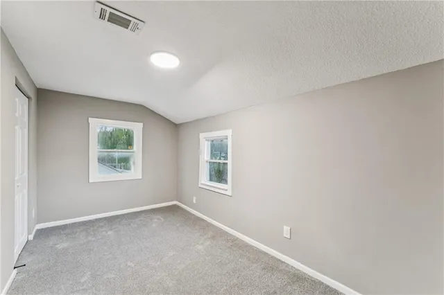 $255,000 | 5118 Forest Avenue, Kansas City, KS 66106