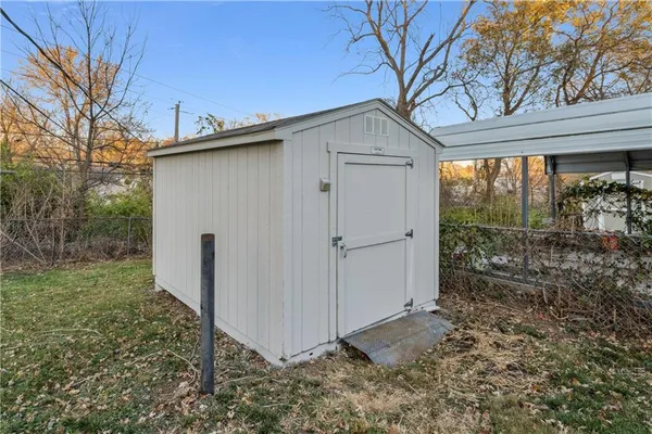$245,000 | 5118 Forest Avenue, Kansas City, KS 66106