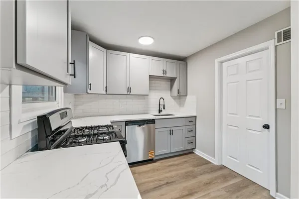 $245,000 | 5118 Forest Avenue, Kansas City, KS 66106